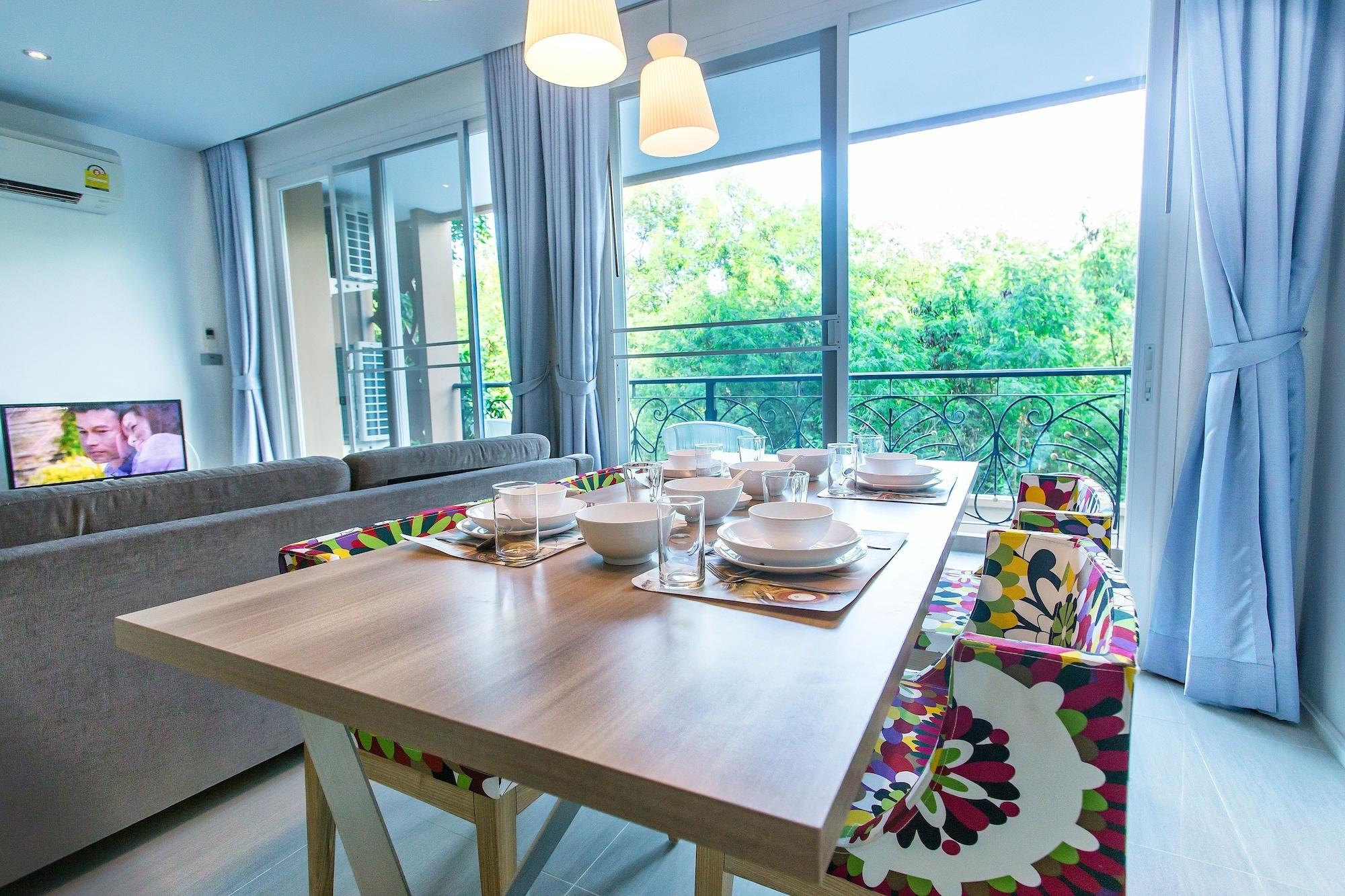 Atlantis Condo Resort Pantai Jomtien Luaran gambar